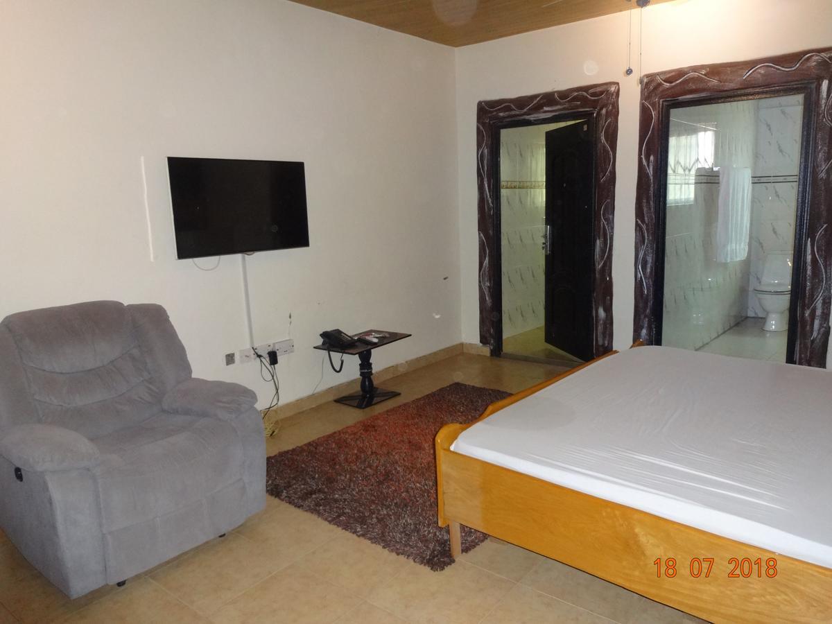 Nordik Palace Bed & Breakfast Тема Экстерьер фото