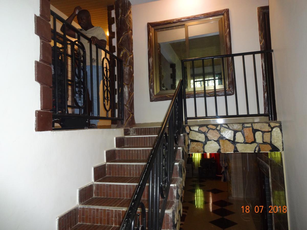 Nordik Palace Bed & Breakfast Тема Экстерьер фото
