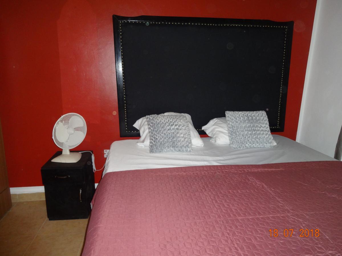 Nordik Palace Bed & Breakfast Тема Экстерьер фото